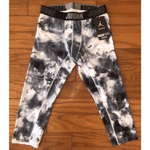 NEW Boy's Size Medium NIKE AIR JORDAN Jumpman Tights Multicolor 953236-001